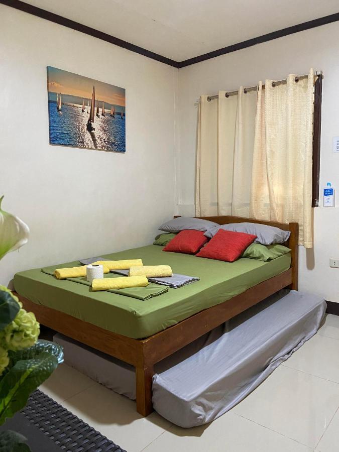 Alona Bohol Backpackers Hostel Panglao Ruang foto